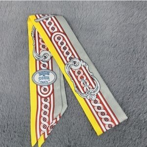 New Yellow Print Silk Skinny Scarf Twilly